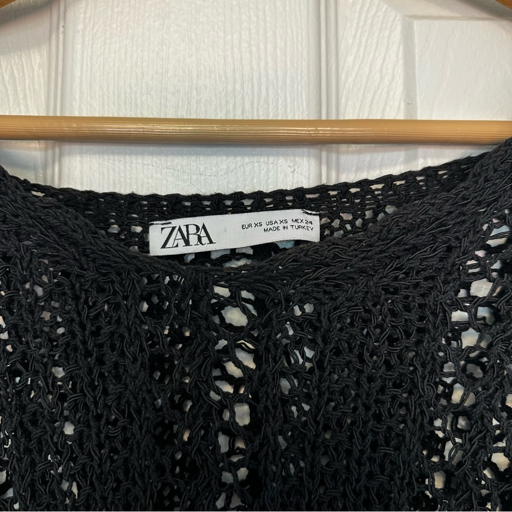 Zara sweater - Picture 2 of 2